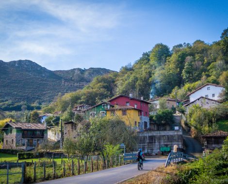 182_Asturia, Asturien, Avin, Drei Monate, Los Lagos, Mountainbike, Mountains, Picos de Europa, Spain, Spanien, Specialized, Specialized Turbo Levo FSR, threemonthsagypsy