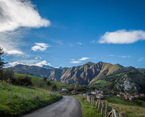 183_Asturia, Asturien, Avin, Drei Monate, Los Lagos, Mountainbike, Mountains, Picos de Europa, Spain, Spanien, Specialized, Specialized Turbo Levo FSR, threemonthsagypsy