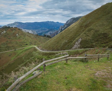 187_Asturia, Asturien, Avin, Drei Monate, Los Lagos, Mountainbike, Mountains, Picos de Europa, Spain, Spanien, Specialized, Specialized Turbo Levo FSR, threemonthsagypsy